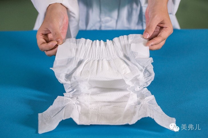 Ultra thin and soft Meifuer baby diapers private label diaper manufacturer