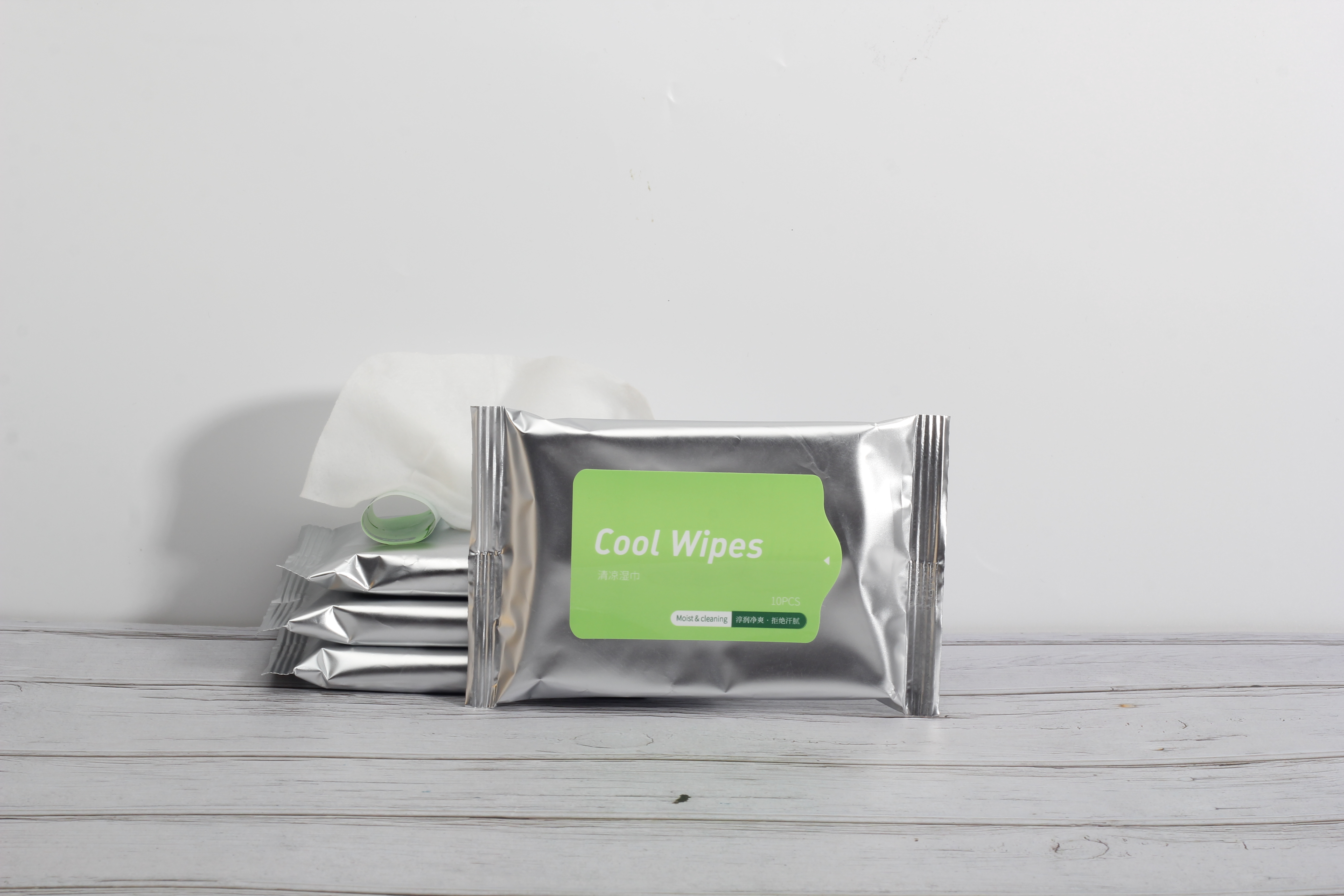 Private Label Wet wipes Manufacturer Cool Wet Wipes Face Cleaning